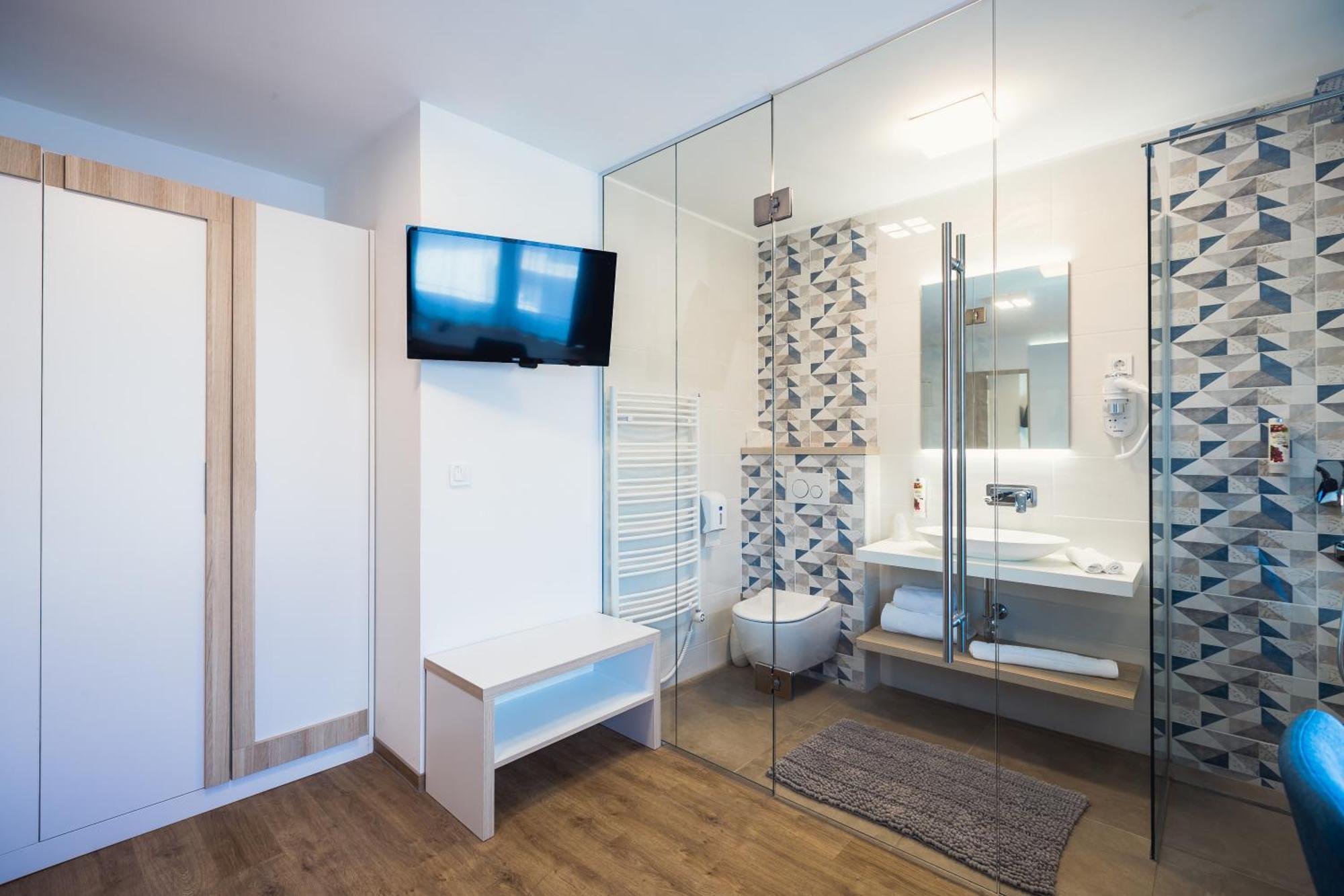 Gostilna Mueller Hotel Crnomelj Luaran gambar